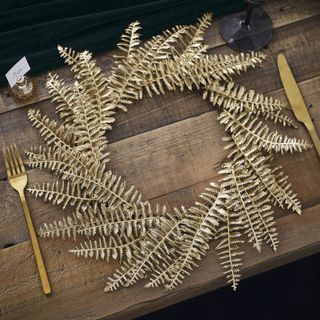 Ginger Ray Gold Fern Wreath Christmas Table Place Mats