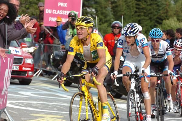 Voeckler (Europcar) had no answer when Contador attacked for the second time