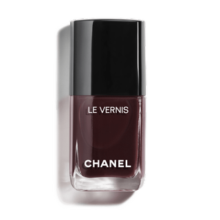 Chanel, Le Vernis Longwear Nail Color in 155 Rouge Noir