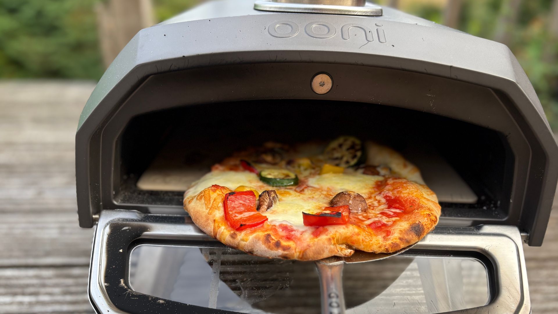 Pizza cooking in the Ooni Karu 12 2nd Generation