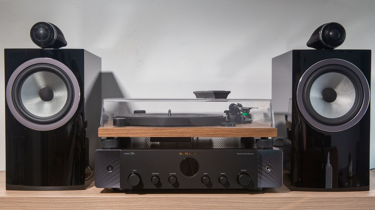 Ditching smart speakers for bookshelf speakers has transformed my music listening