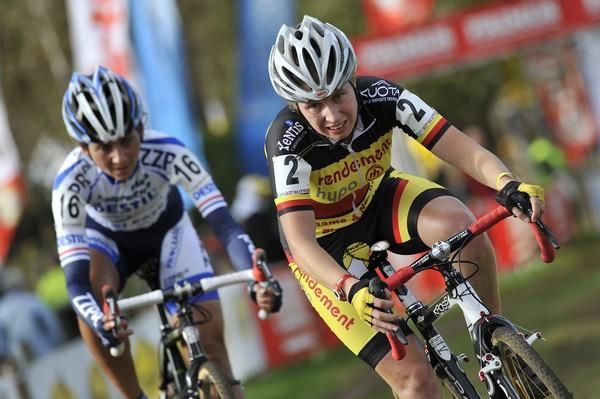 Joyce Vanderbeken