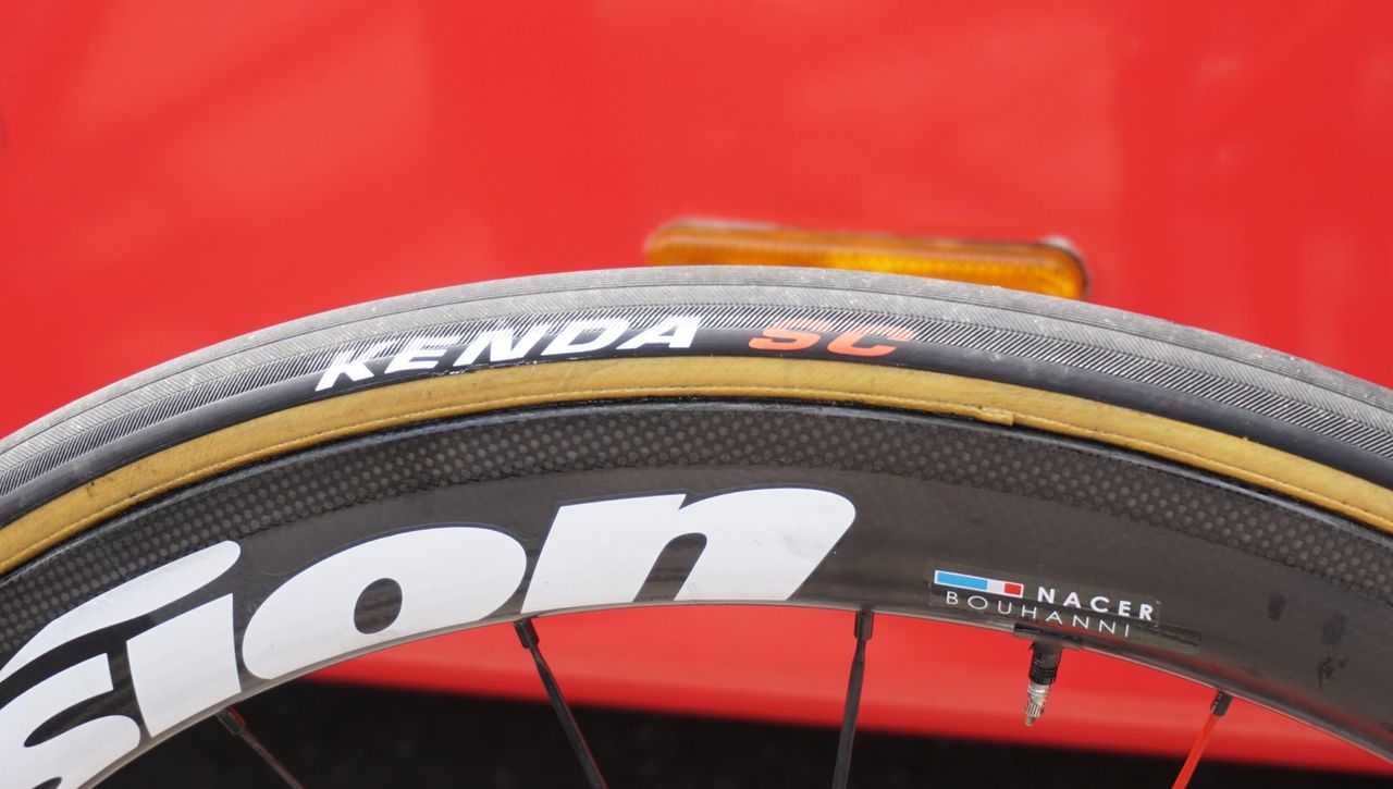 Cofidis is the one team in the Tour on Kenda-branded tubulars. They are made by Veloflex