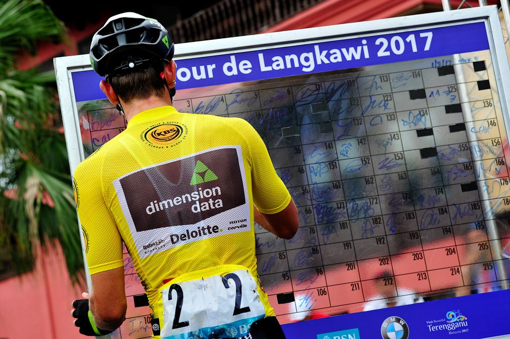 2017 Tour de Langkawi winner Ryan Gibbons (Dimension Data) signs in.