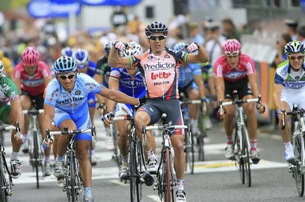 McEwen gets to the point winning stage one