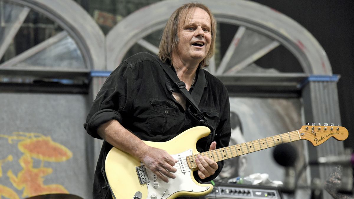 Walter Trout streams 3 tracks from Alive In Amsterdam | Louder