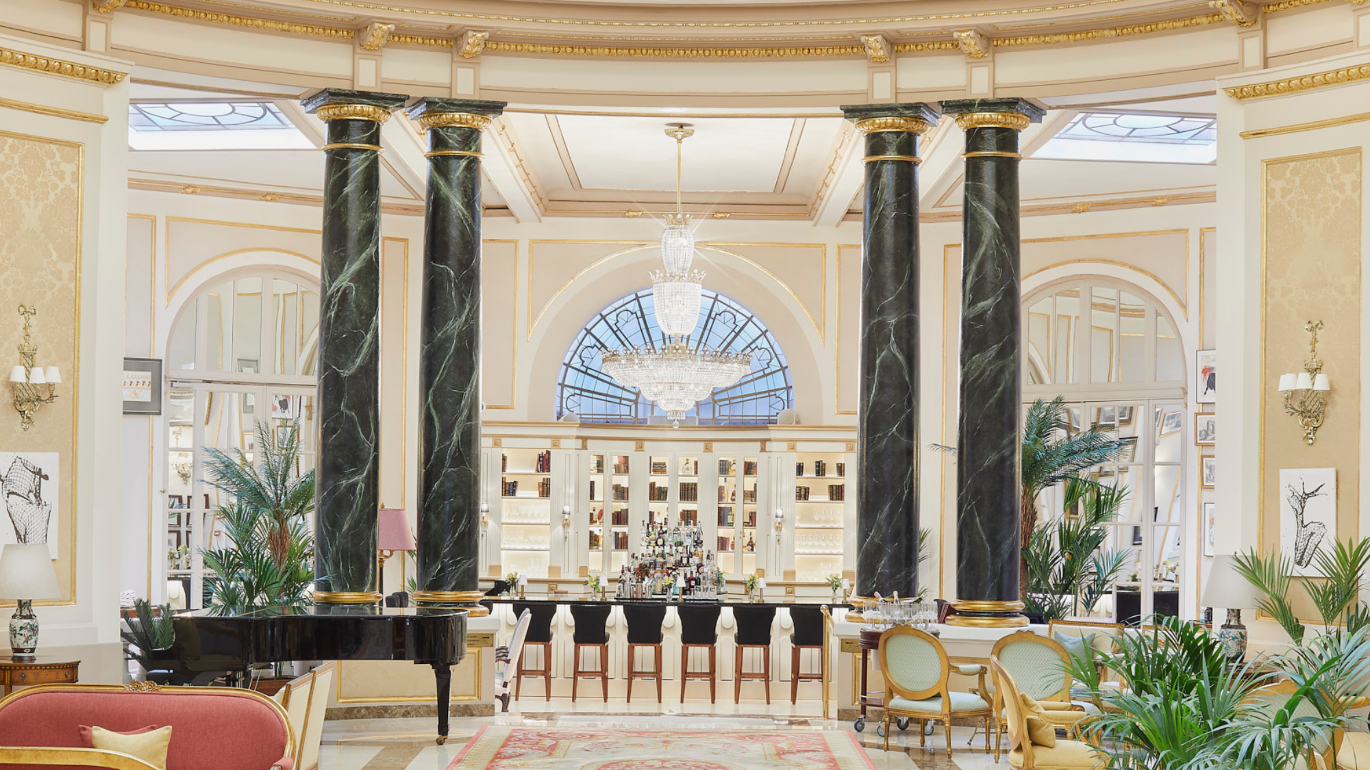 Hotel El Palace Barcelona grand room.