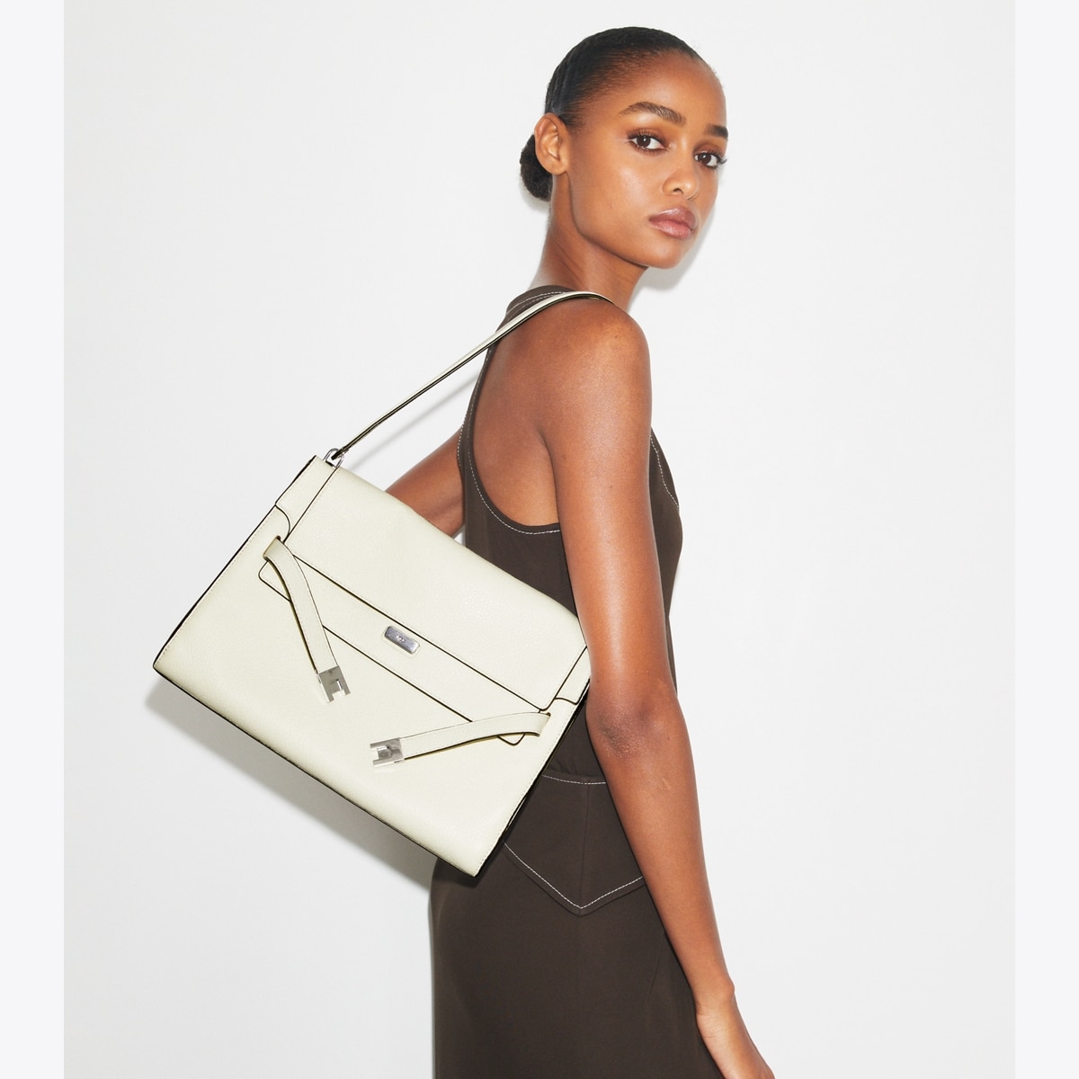 Large Lee Radziwill Shoulder Bag in White, Size Os