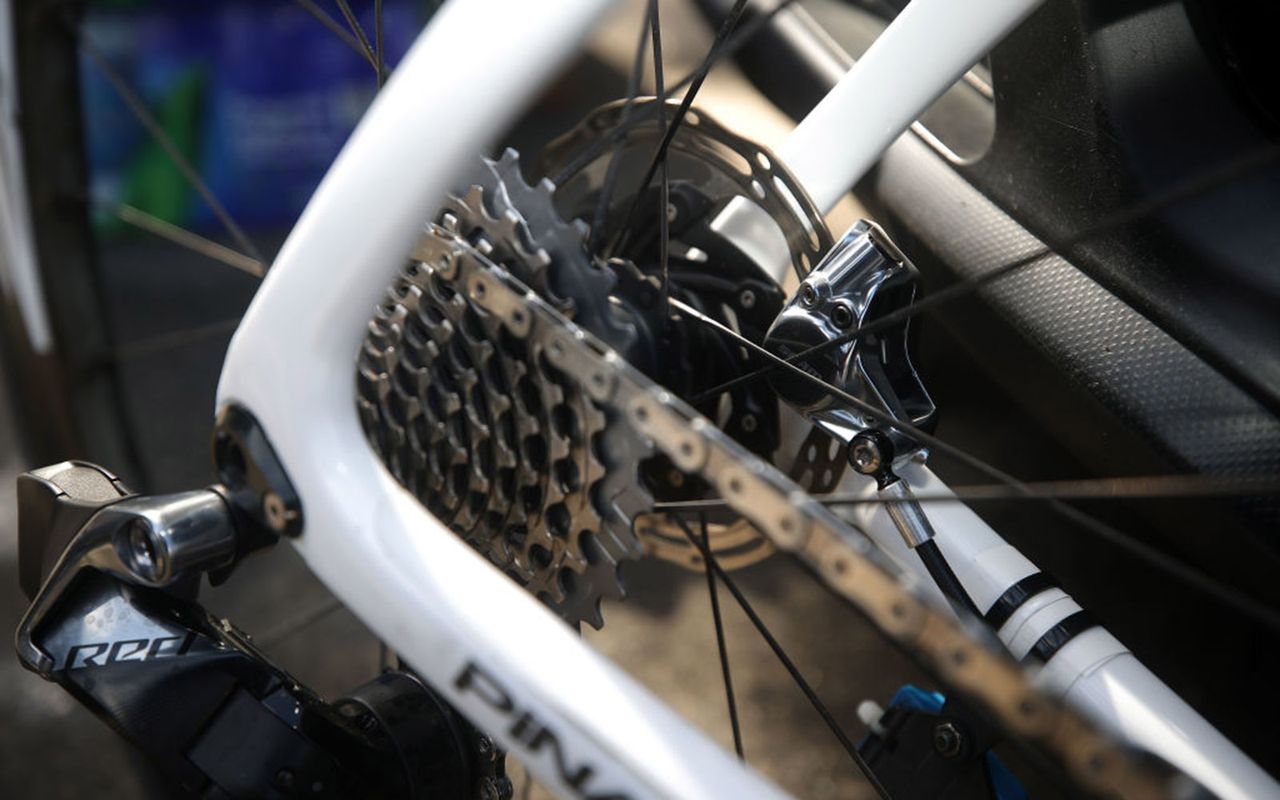 The new 12-speed chain also has an unusual deisgn