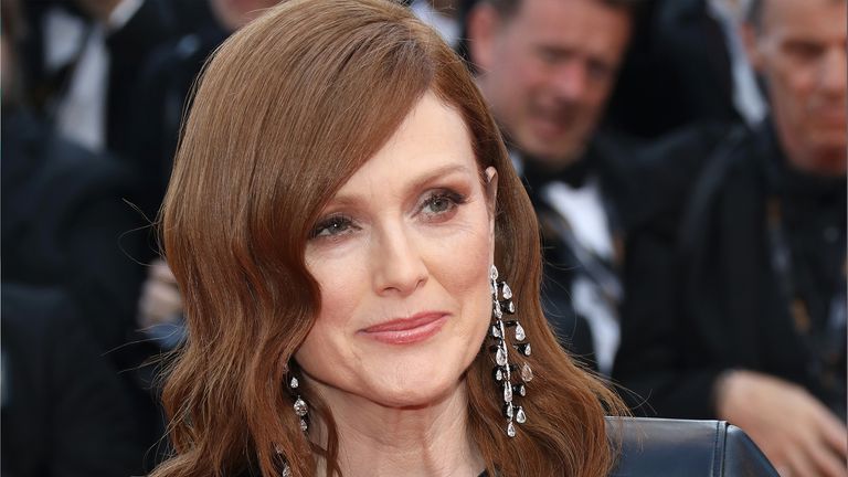 Julianne Moore's makeup artist spills the secrets on achieving a