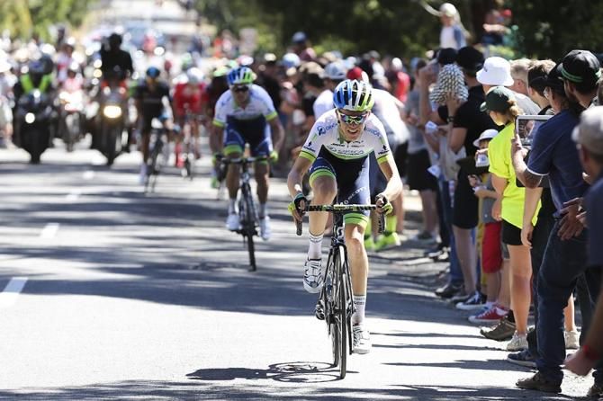 Last time up the climb and Cameron Meyer makes a huge attack on the middle slopes