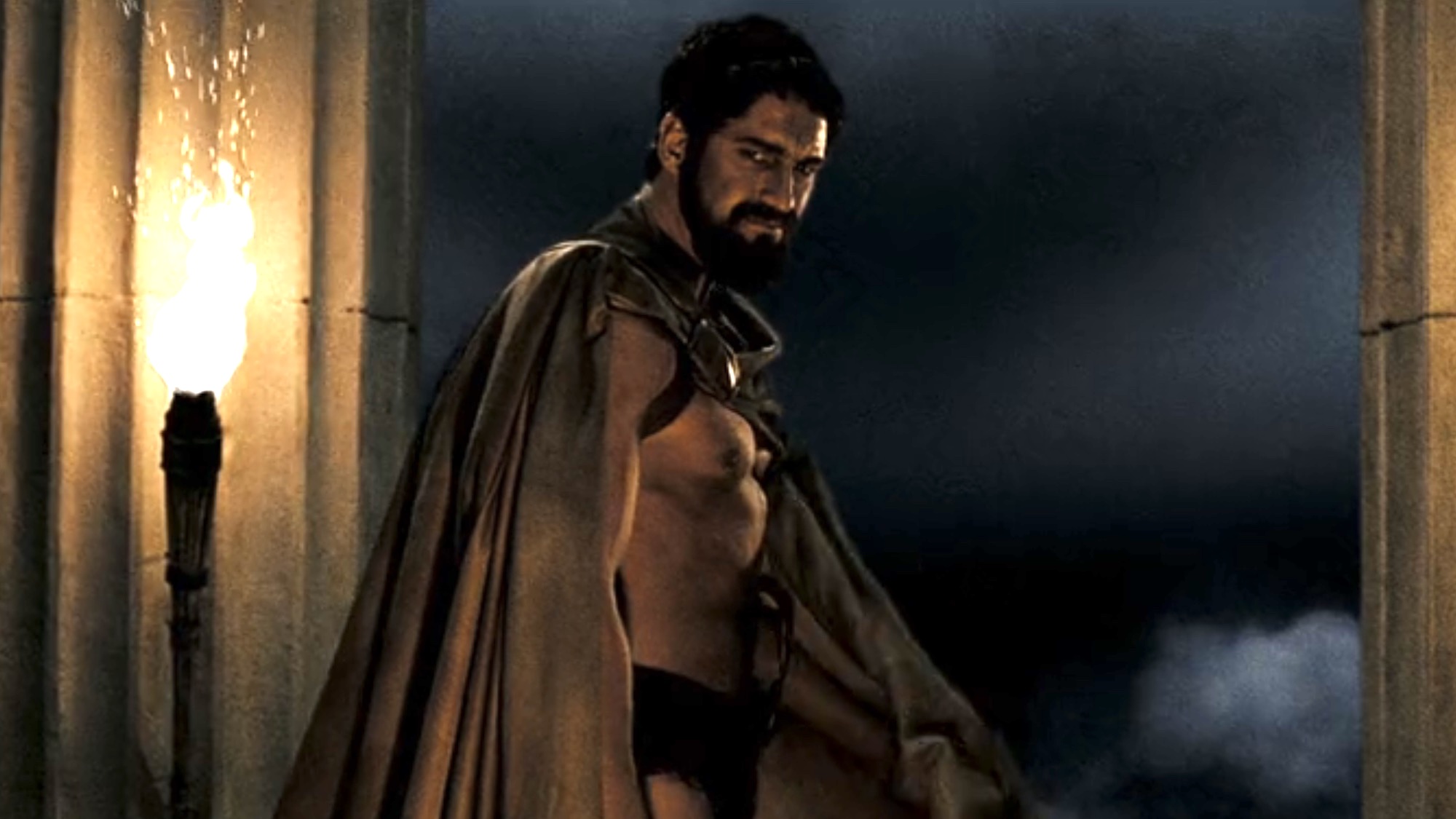  Leonidas wearing a lion cloth in 300.