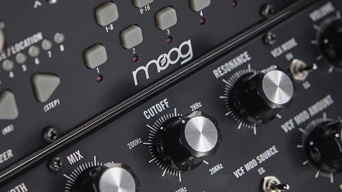 Moog Mother-32