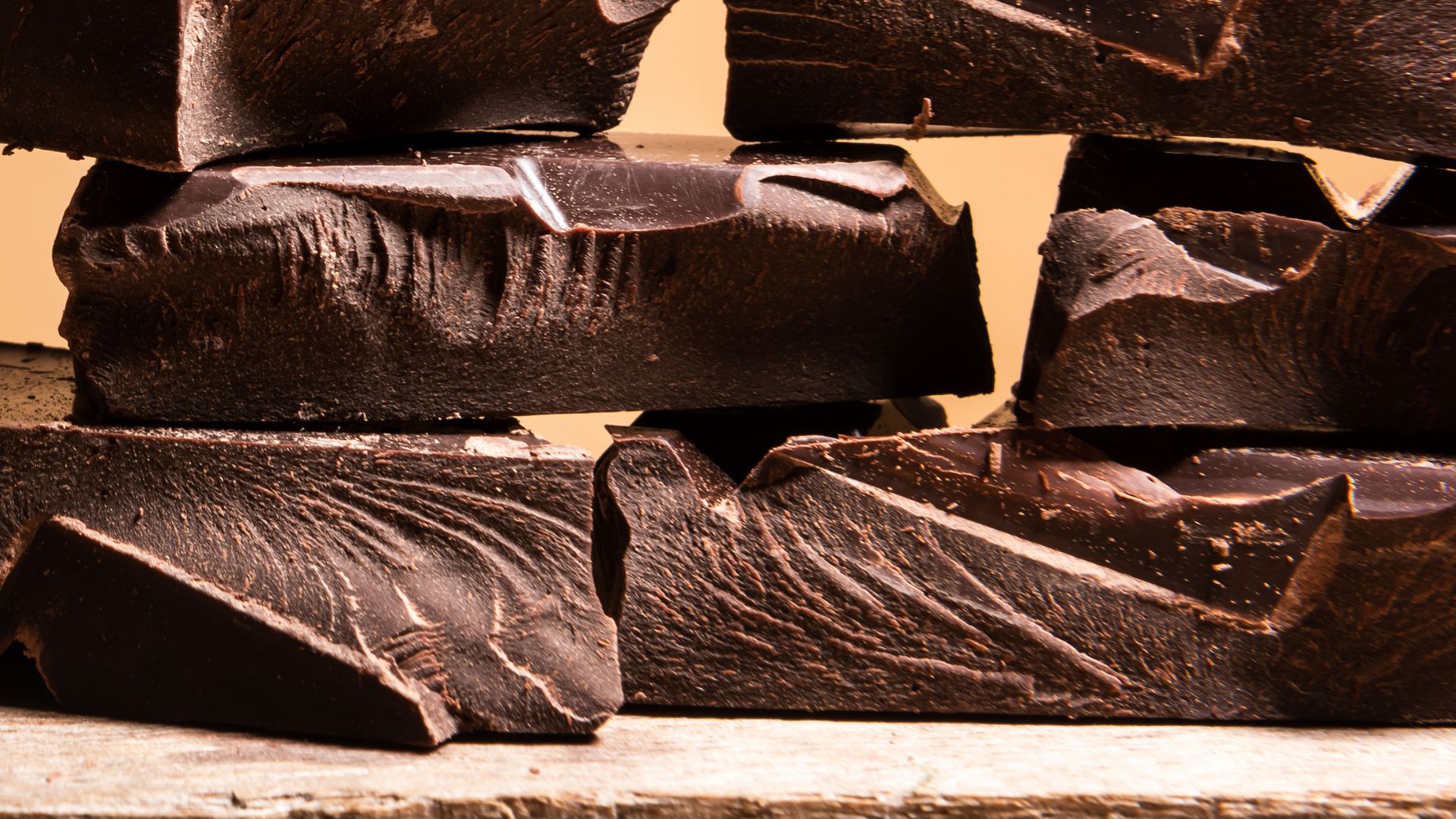 Dark chocolate squares