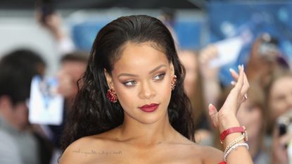 LONDON, ENGLAND - JULY 24: Rihanna attends the "Valerian And The City Of A Thousand Planets" European Premiere at Cineworld Leicester Square on July 24, 2017 in London, England. (Photo by Tim P. Whitby/Getty Images)