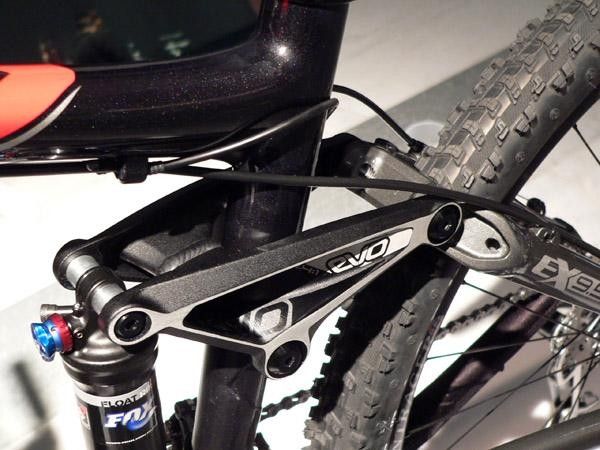A new one-piece welded EVO Link