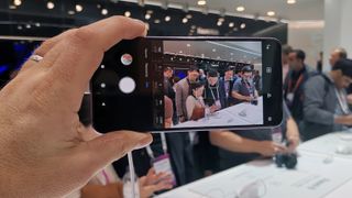 World's First Smartphone with a 64 MP Camera: Xiaomi's Redmi Note