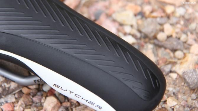 Selle Italia calls its textured anti-slip covering herringbone