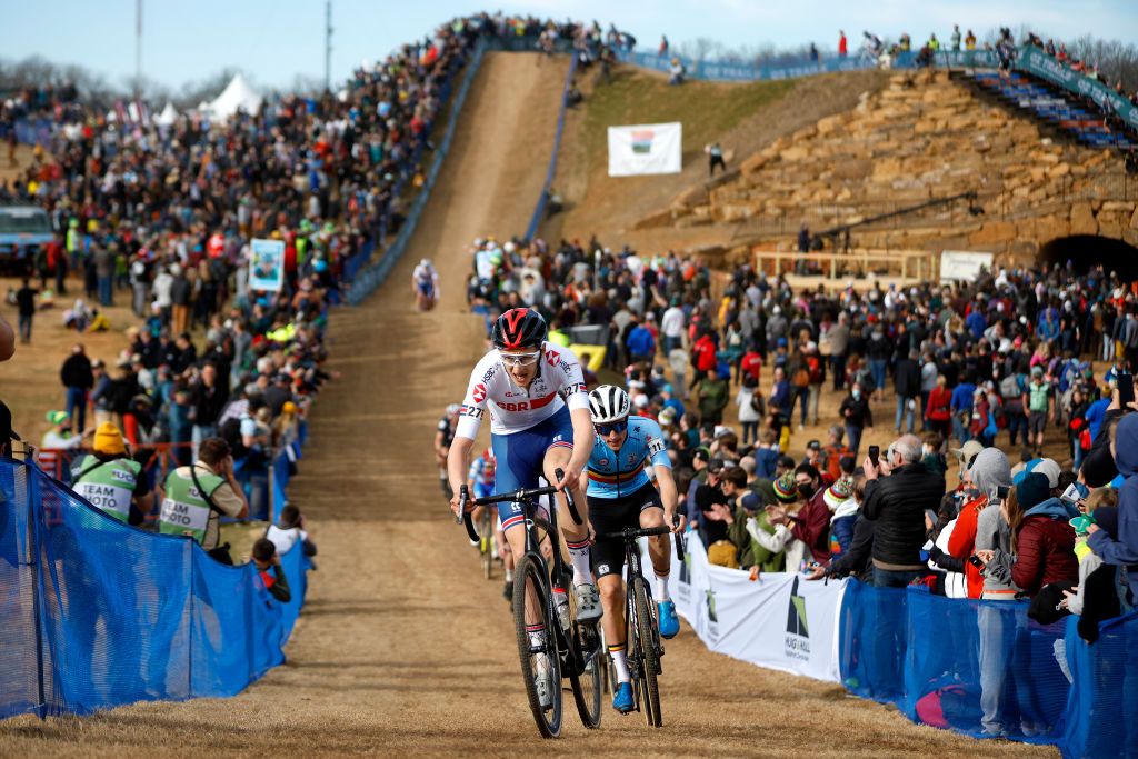 FAYETTEVILLE ARKANSAS JANUARY 30 LR Ben Turner of The United Kingdom and Jens Adams of Belgium competes during the 73rd UCI CycloCross World Championships Fayetteville 2022 Mens Elite Fayetteville2022 on January 30 2022 in Fayetteville Arkansas Photo by Chris GraythenGetty Images
