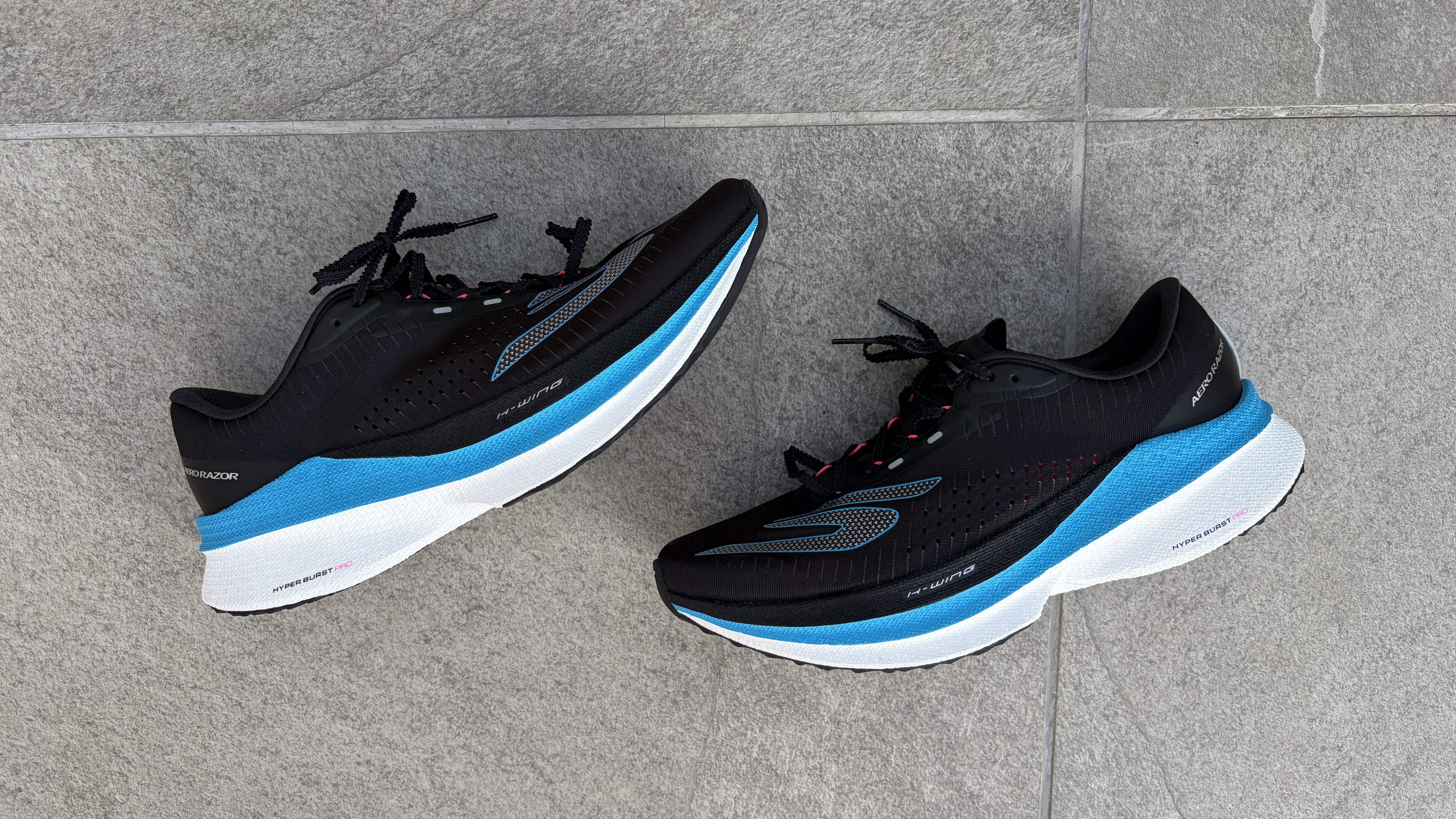 Skechers Aero Razor