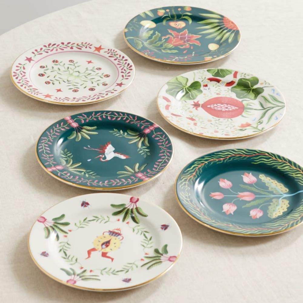 La DoubleJ Set of Six Porcelain Dessert Plates