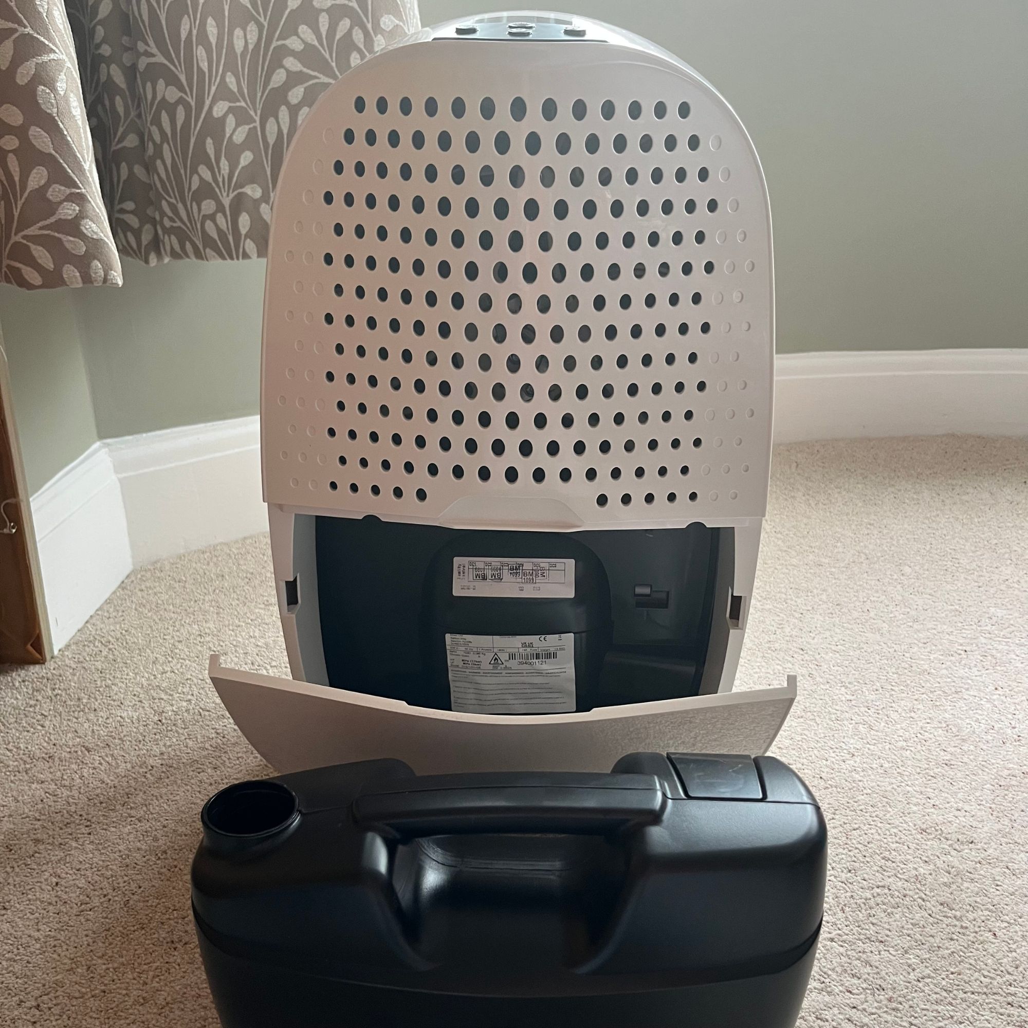 Ebac 4850 21 Litre Dehumidifier water tank removed