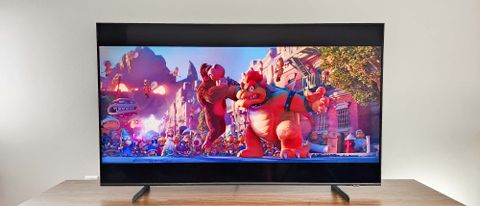 Samsung Q60C QLED TV streaming