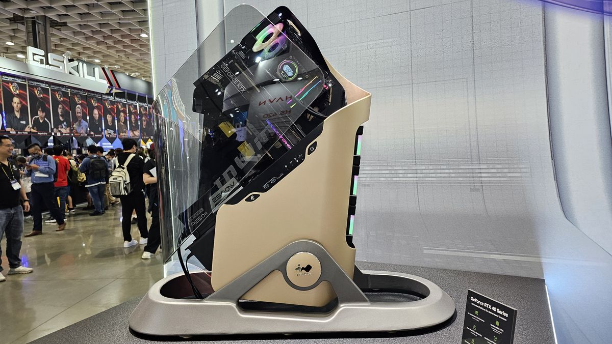 InWin Infinite in motion