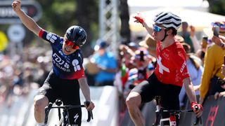 Heat, speed and a tribe of Kiwis – Five conclusions from the 2025 Cadel Evans Great Ocean Road Race 