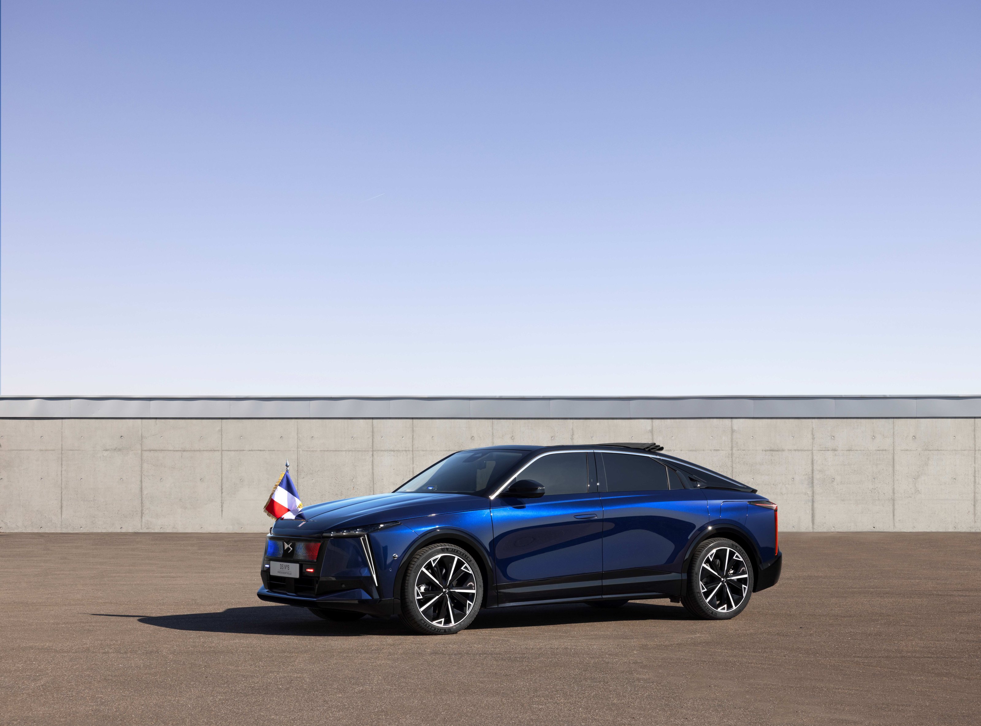 Presidential DS N°8