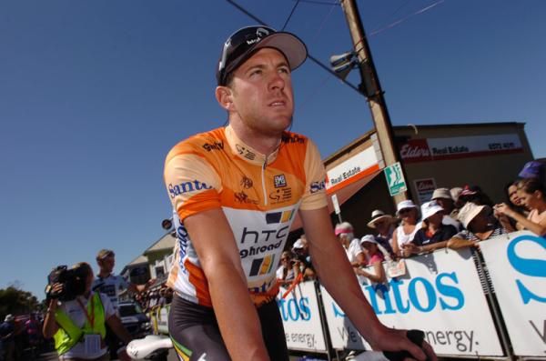 Matthew Goss (HTC-Highroad) makes his way to the start