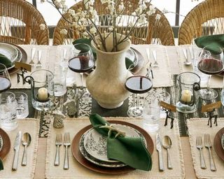 rustic christmas tablescape