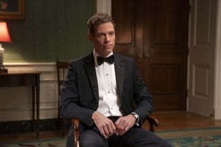 Barrett Foa as Elliot Morgan in episode 106 of The Residence.