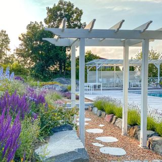 New Nordic Garden | Sjöbris: a coastal garden inspired by The Hamptons
