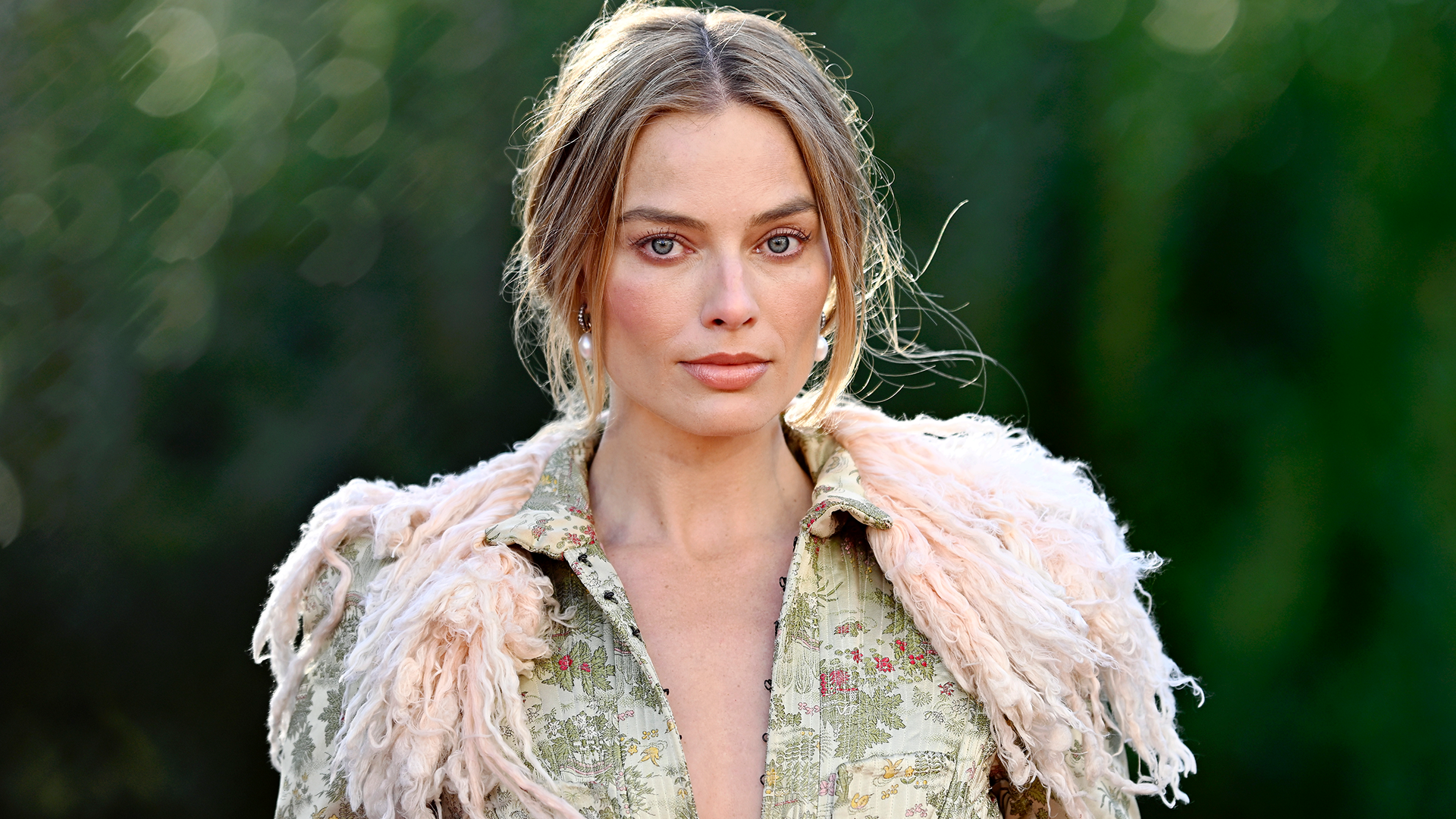 Margot Robbie attended another Wuthering Heights event in an archival John Galliano coat 