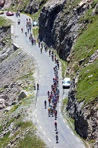 The peloton on the Col du Galibier