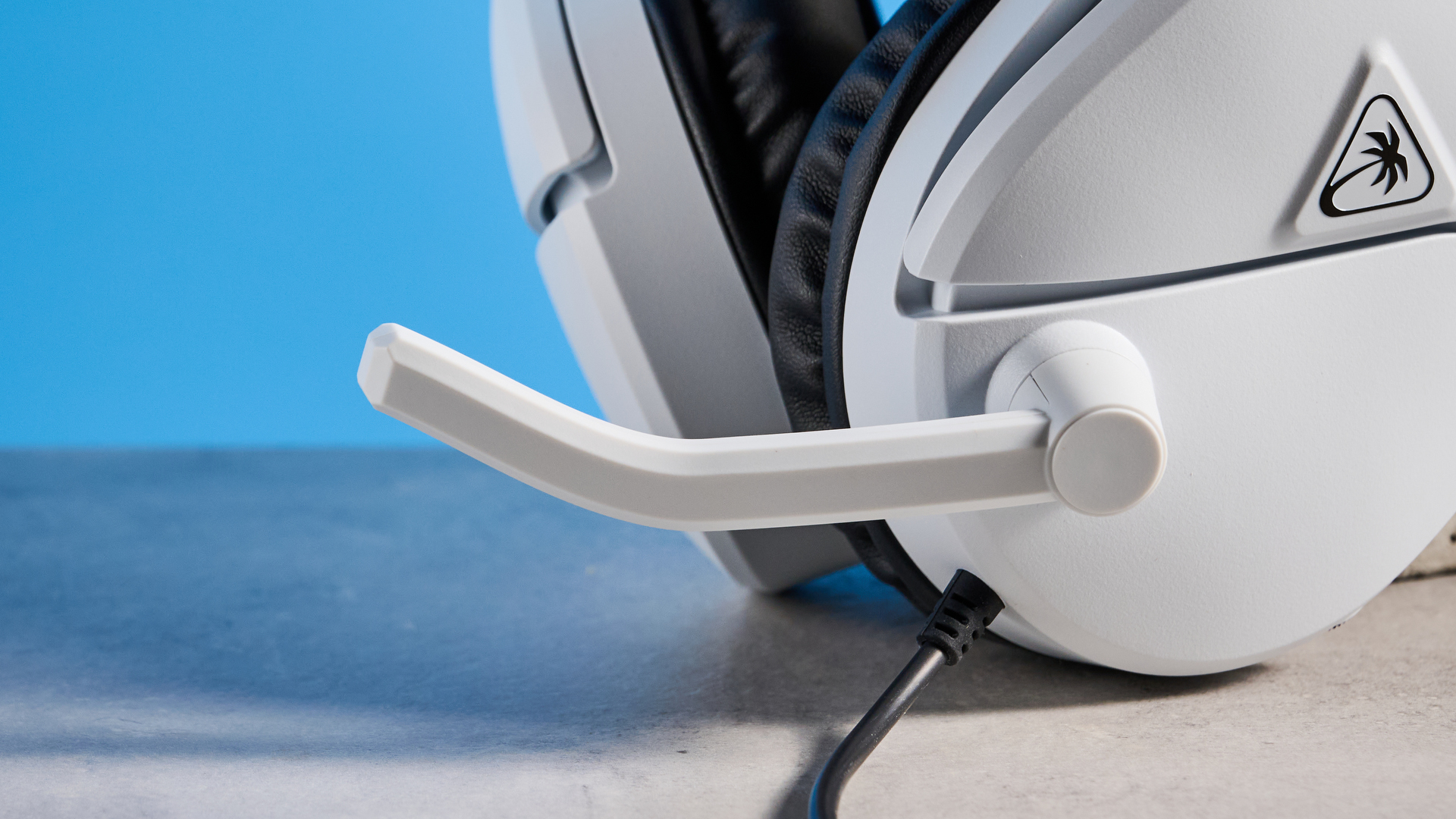 A white Turtle Beach Recon 70 wired gaming headset for Nintendo Switch
