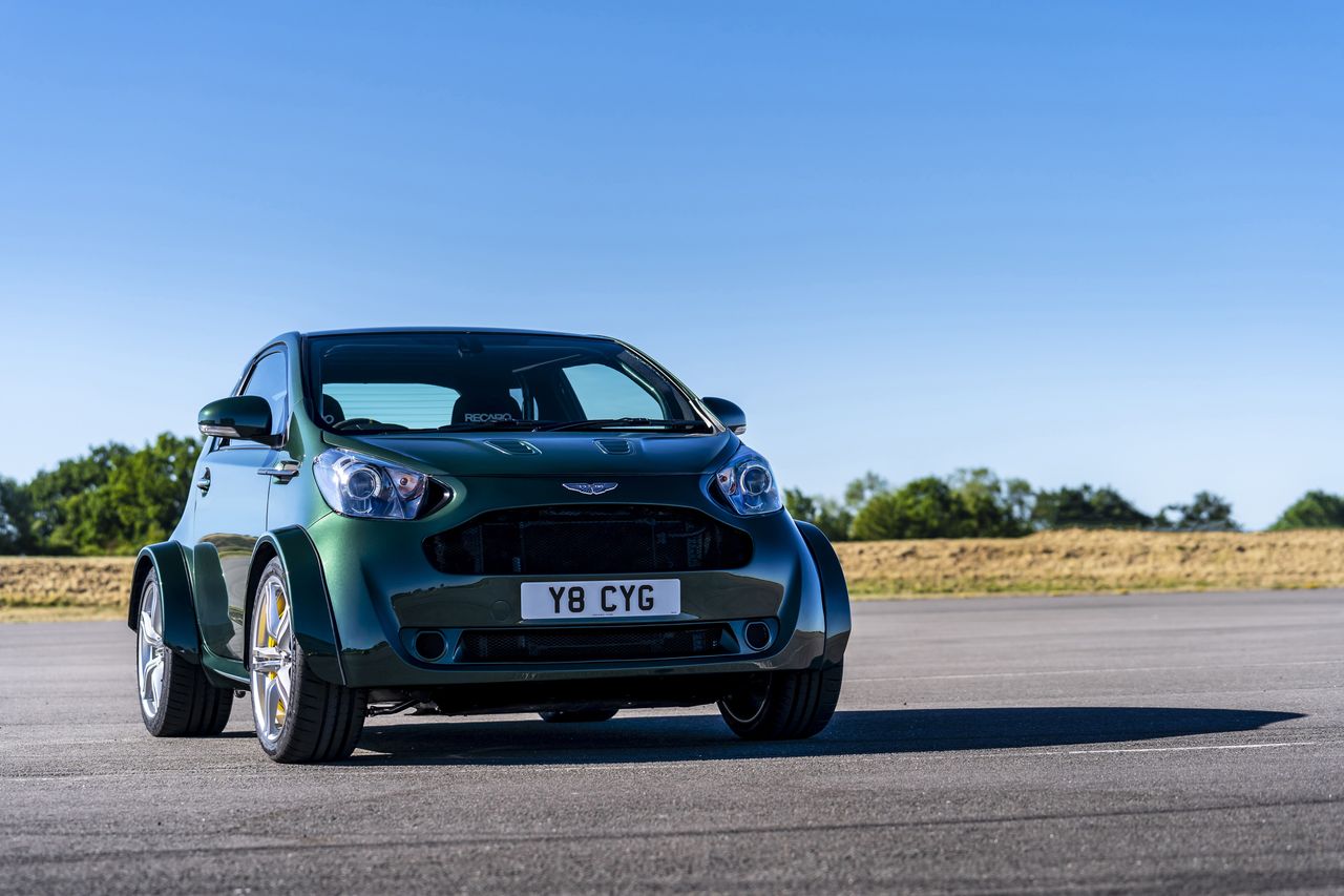 Aston Martin Cygnet V8