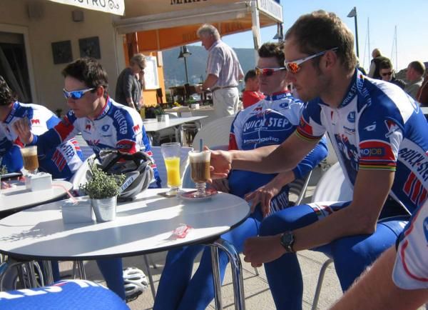 Tom Boonen opted for a capuccino during the coffee stop near the beach.