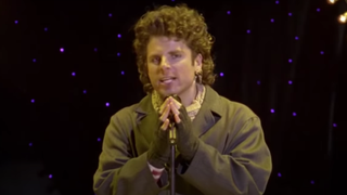 James Roday Rodriguez as Shawn Spencer dressed as Tears For Fears' Roland Orzabal in Psych Season 1 screenshot