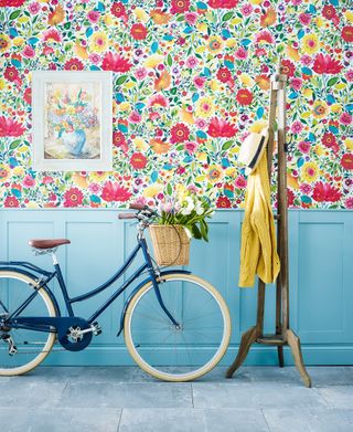 Bright Floral Design Wallpaper for Walls | Juncaceae