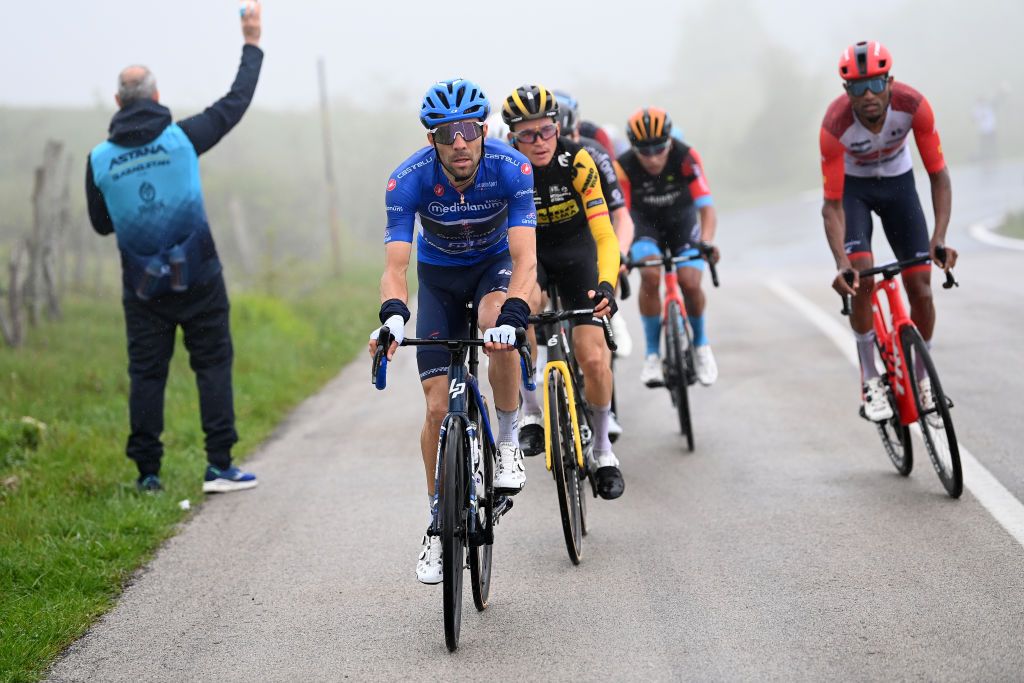 What do all the Giro d'Italia jerseys mean? Pink, purple, blue and white explained Cycling Weekly