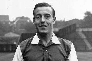 Reg Lewis at Arsenal in 1946.