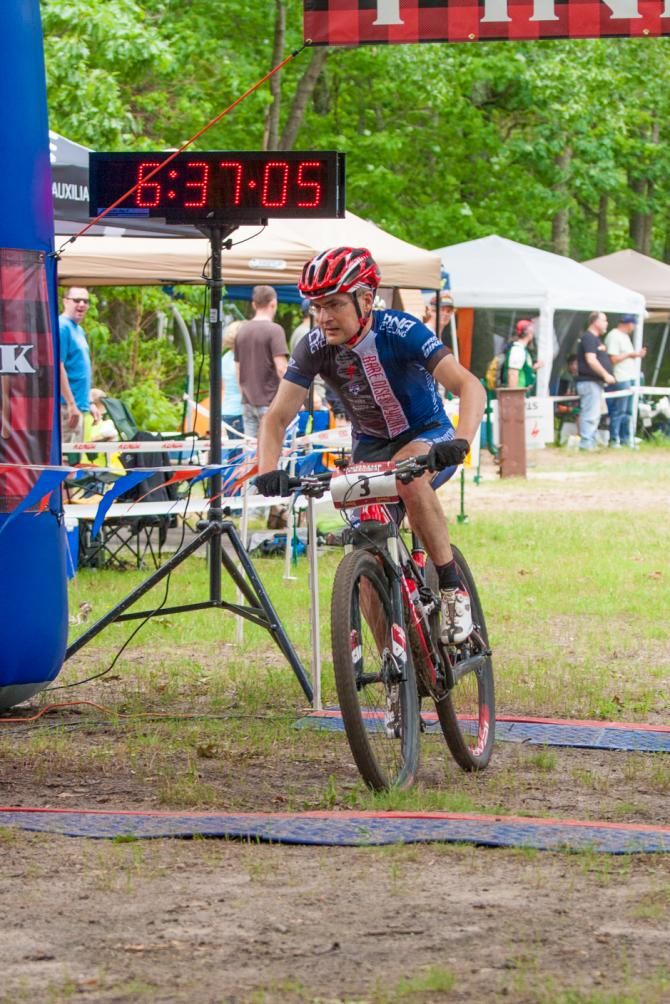 Christian Tanguy wins the Lumberjack 100