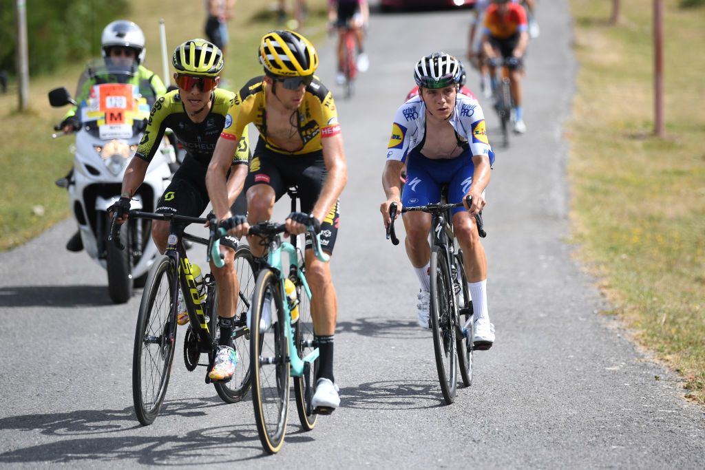 Jumbo-Visma&#039;s George Bennett leads Esteban Chaves (Mitchelton-Scott) and eventual stage winner Remco Evenepoel (Deceuninck-QuickStep) on the final climb of the Picón Blanco on stage 3 of the 2020 Vuelta a Burgos