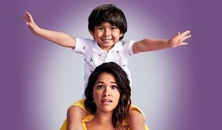 Jane The Virgin Gina Rodriguez with a child on her shoulders