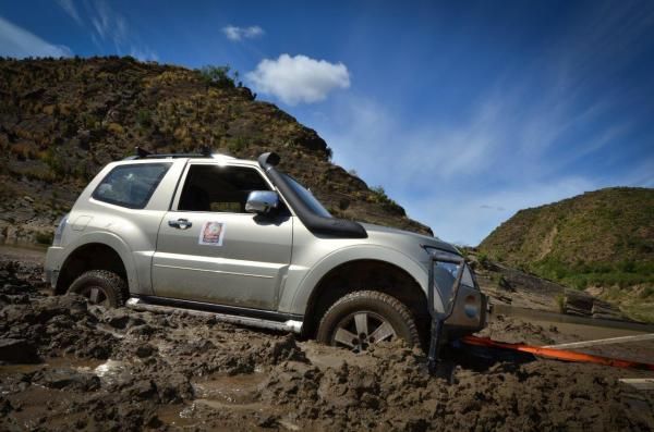 The media vehicle got sucked in by quicksand and was eventually dug out after a 6 hour ordeal