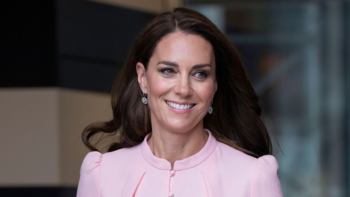 Kate Middleton's speedy glass nails are the best unfussy mani | Woman ...