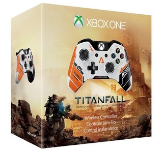 Titanfall Limited Edition Controller for Xbox One box