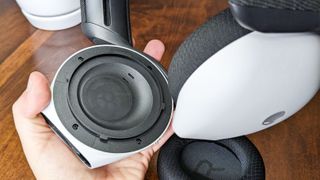 Alienware 720H Gaming Headset with earphone removed.